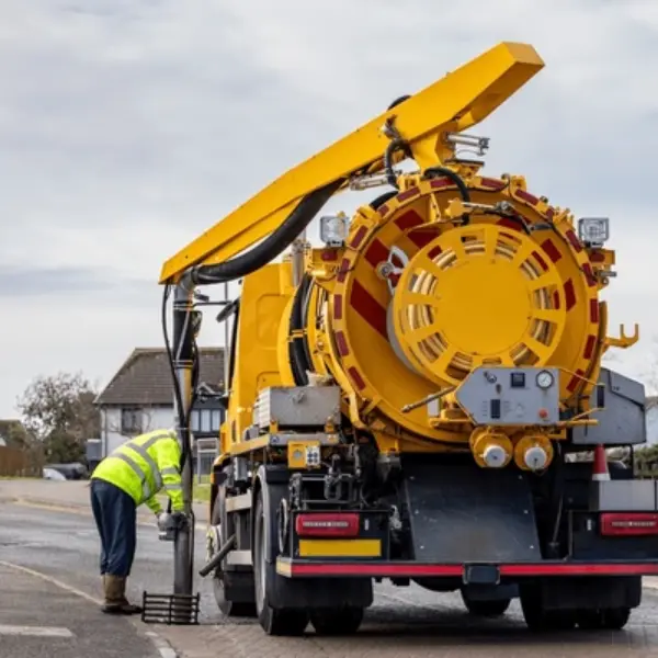 Municipal Vehicle Wheel and Body Cleaning System